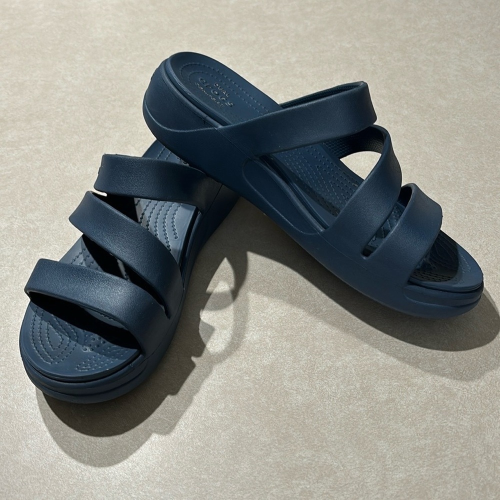 Crocs Women’s Strappy Sandals